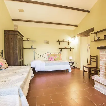 Kır Evi La Vecchia Quercia