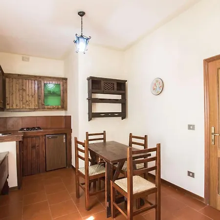 La Vecchia Quercia Kır Evi *